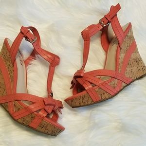Guess Coral Wedges